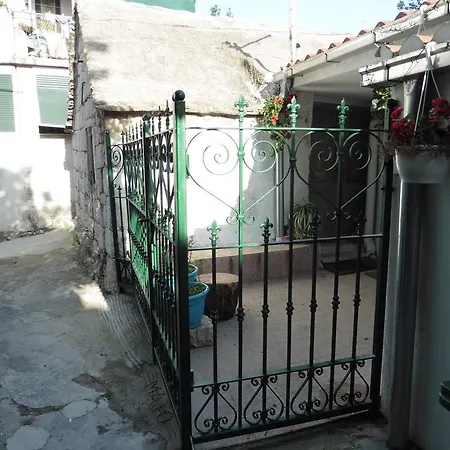 Majo Apartment